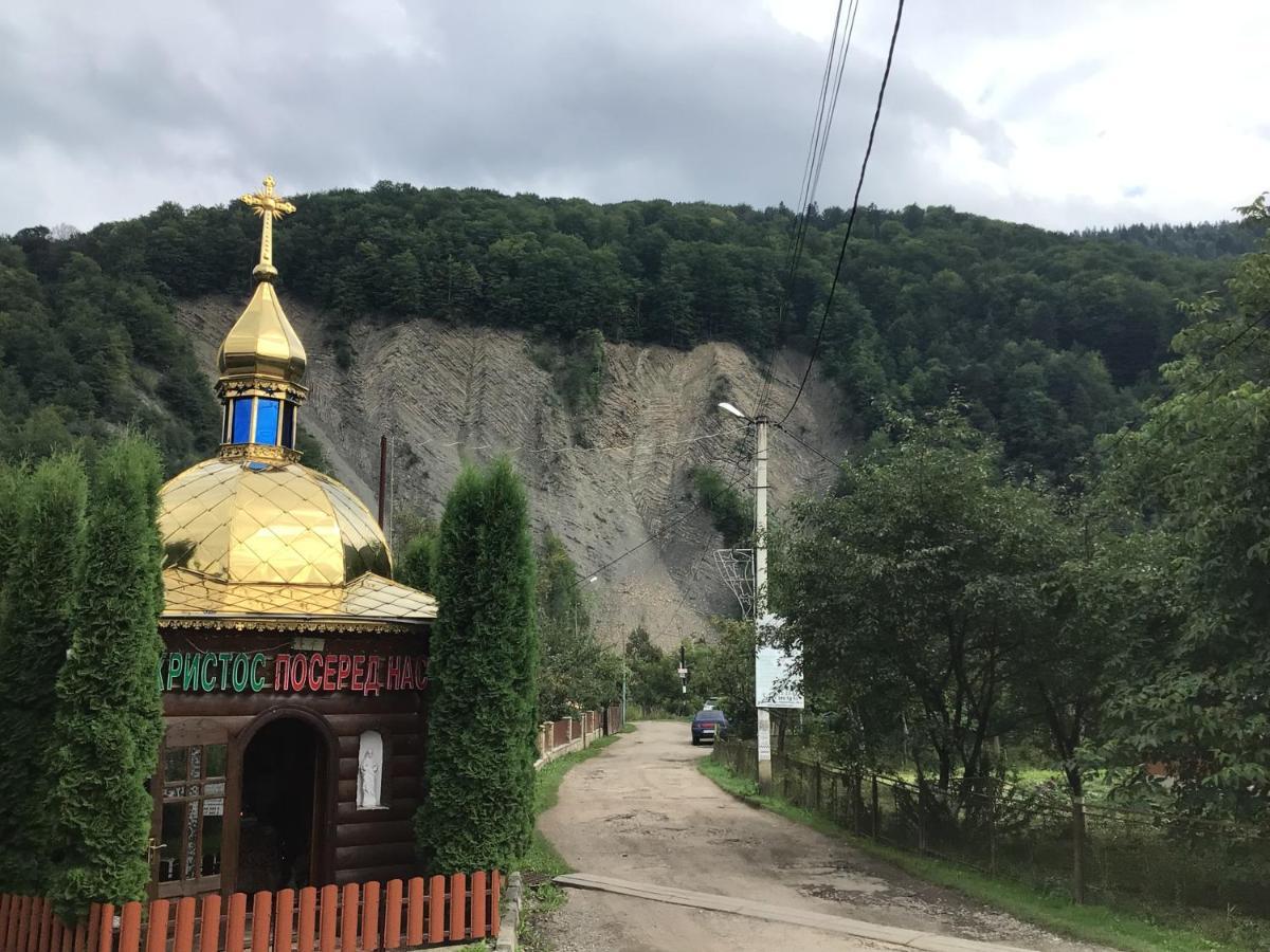 Рукавичка Jaremtsche Exterior foto